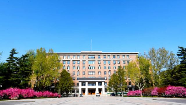 中国农业大学，育人为本，科研引领发展